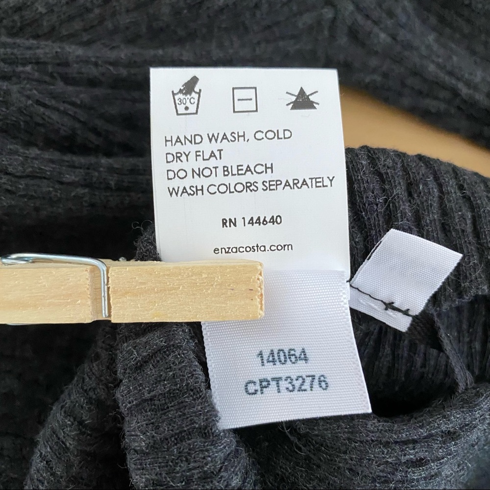 Enza Costa Cashmere Ribbed Henley Charcoal - Picture 5 of 14